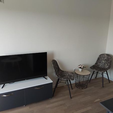 Apartmani Sarah 2 ทูซลา ภายนอก รูปภาพ